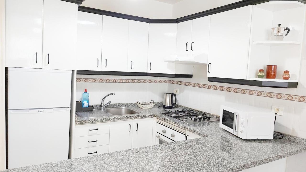 Centric 2 Bedrooms Apartment Near To The Beach - By Tenerifehints El Médano Zewnętrze zdjęcie